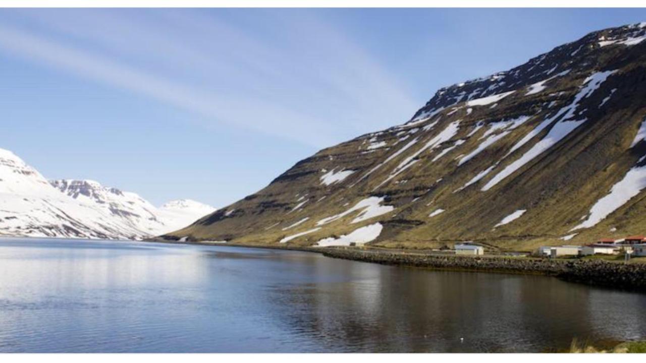 Comfy Guesthouse Westfjords Sudureyri Eksteriør billede